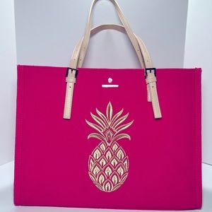 SPARTINA 449 PINEAPPLE TOTE